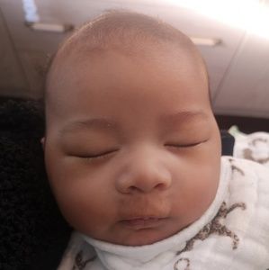 Meet your Posher, Kareley